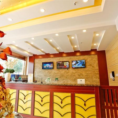 Greentree Inn Liaoning Dalian Development Zone Jinma Road Pedestrian Street Express Hotel Экстерьер фото