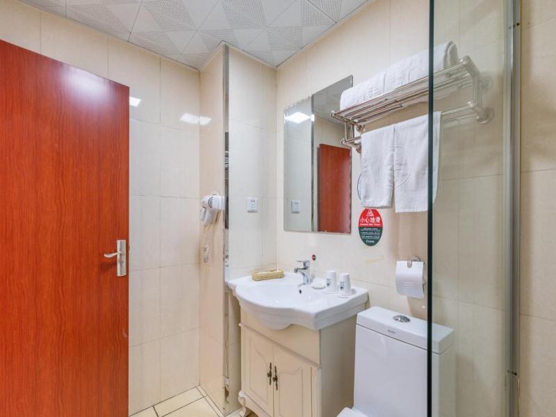 Greentree Inn Liaoning Dalian Development Zone Jinma Road Pedestrian Street Express Hotel Экстерьер фото