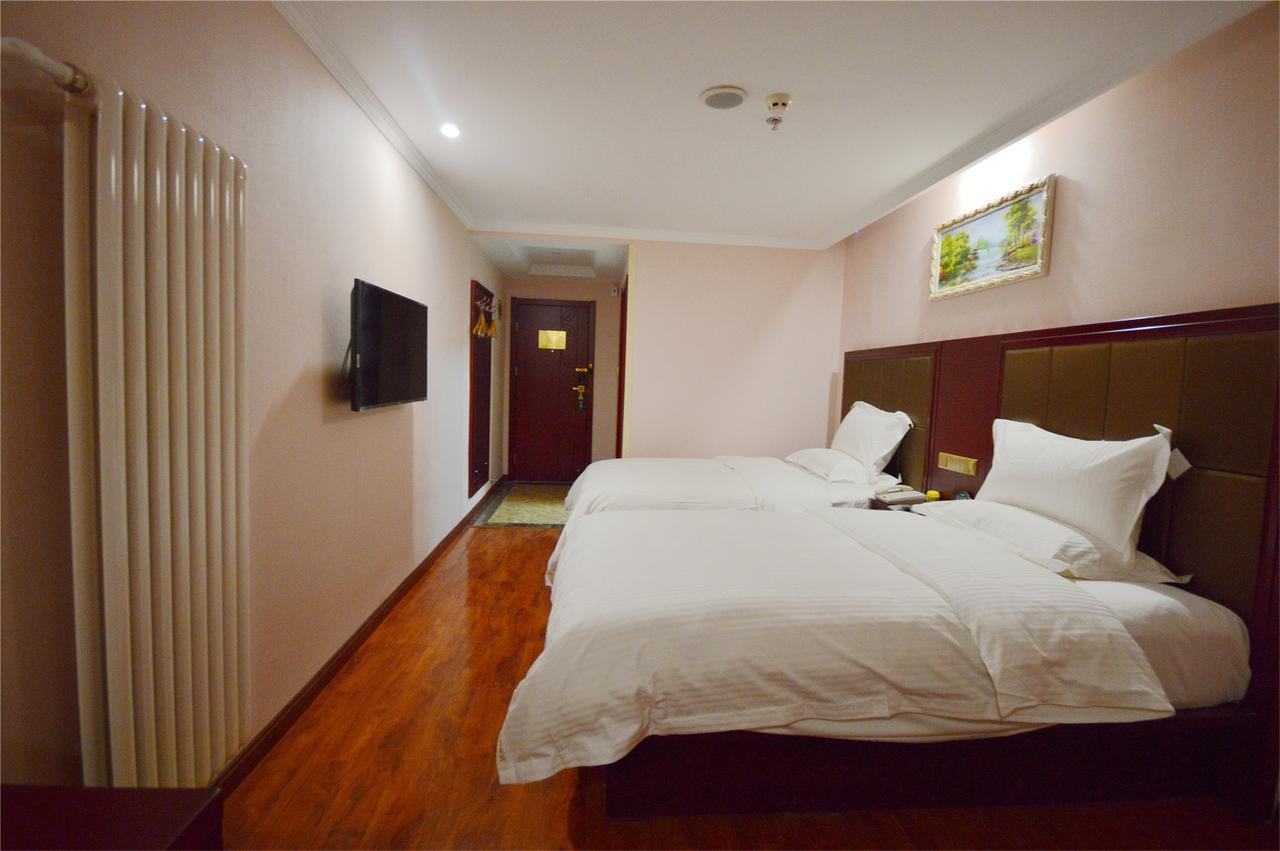Greentree Inn Liaoning Dalian Development Zone Jinma Road Pedestrian Street Express Hotel Экстерьер фото