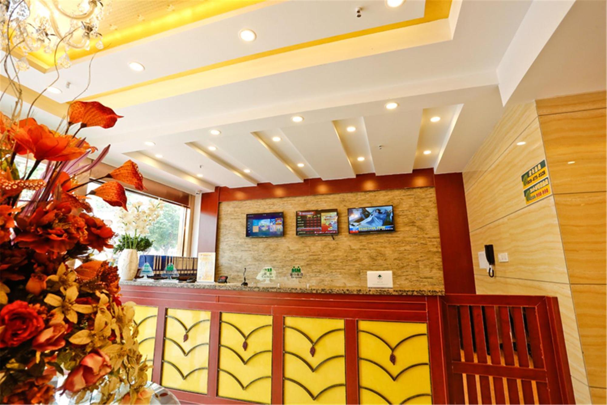 Greentree Inn Liaoning Dalian Development Zone Jinma Road Pedestrian Street Express Hotel Экстерьер фото