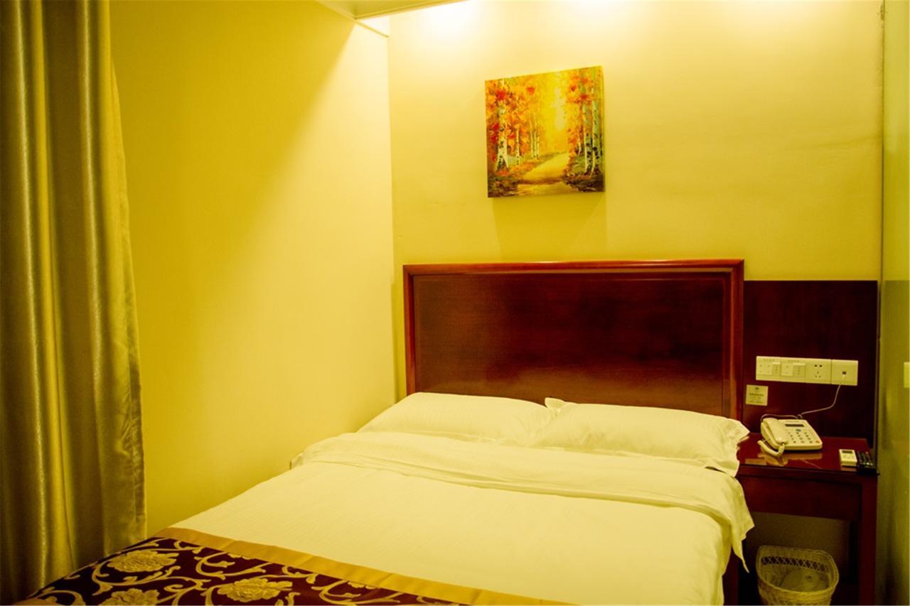 Greentree Inn Liaoning Dalian Development Zone Jinma Road Pedestrian Street Express Hotel Экстерьер фото