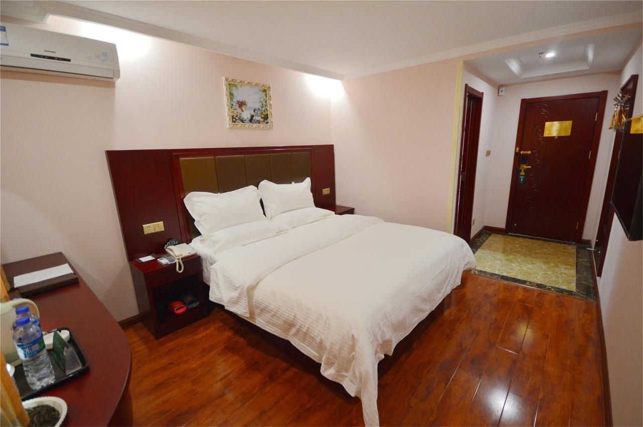 Greentree Inn Liaoning Dalian Development Zone Jinma Road Pedestrian Street Express Hotel Экстерьер фото