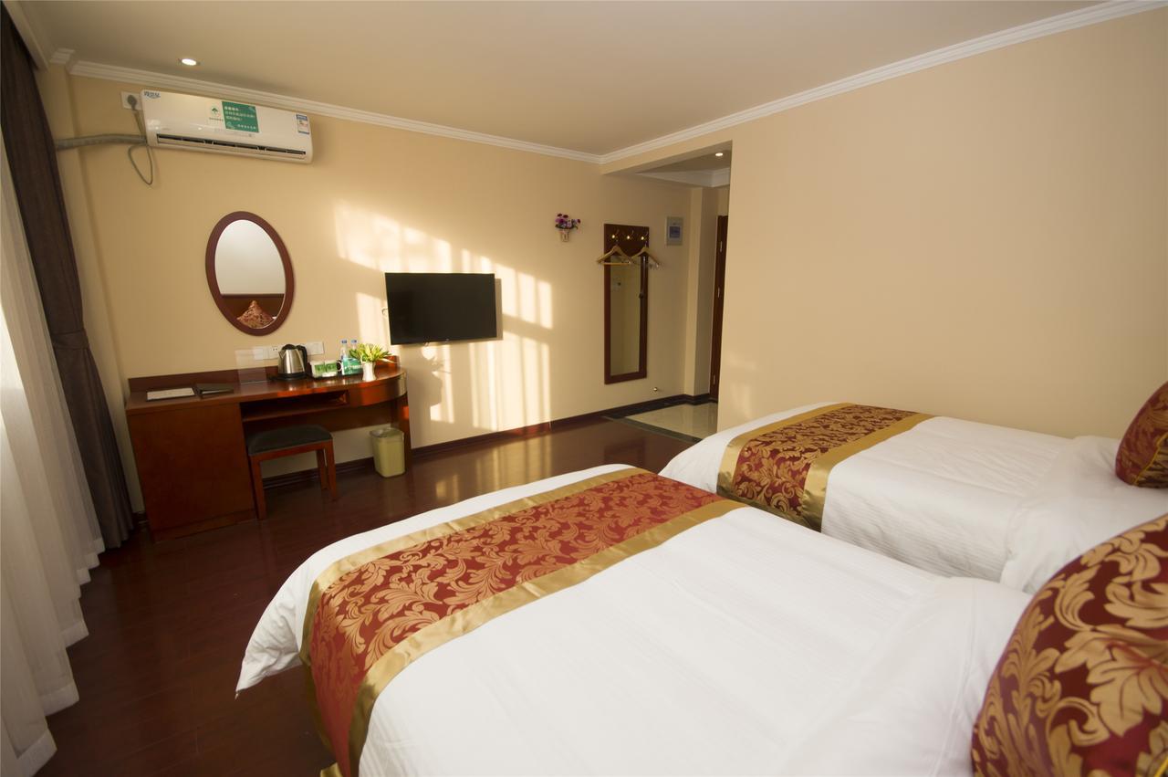 Greentree Inn Liaoning Dalian Development Zone Jinma Road Pedestrian Street Express Hotel Экстерьер фото